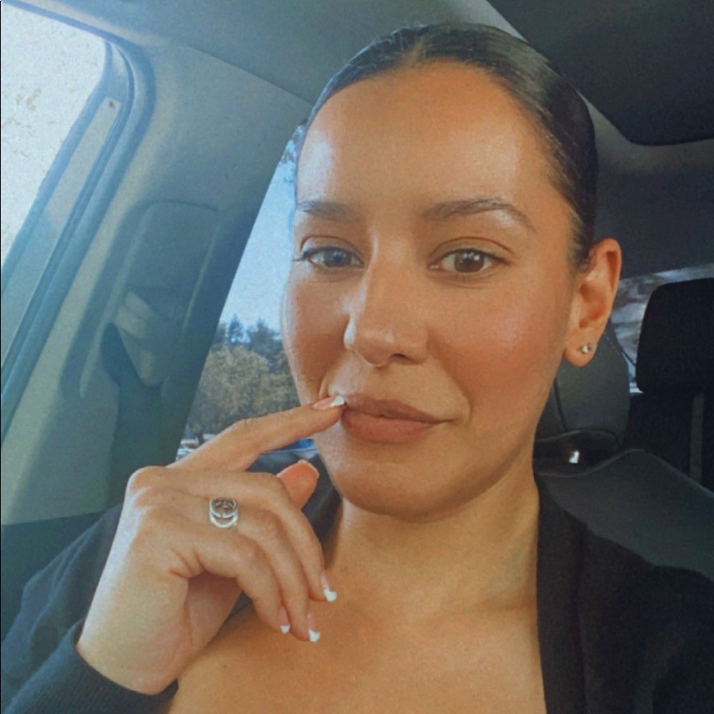 Meet your Posher, Vianka